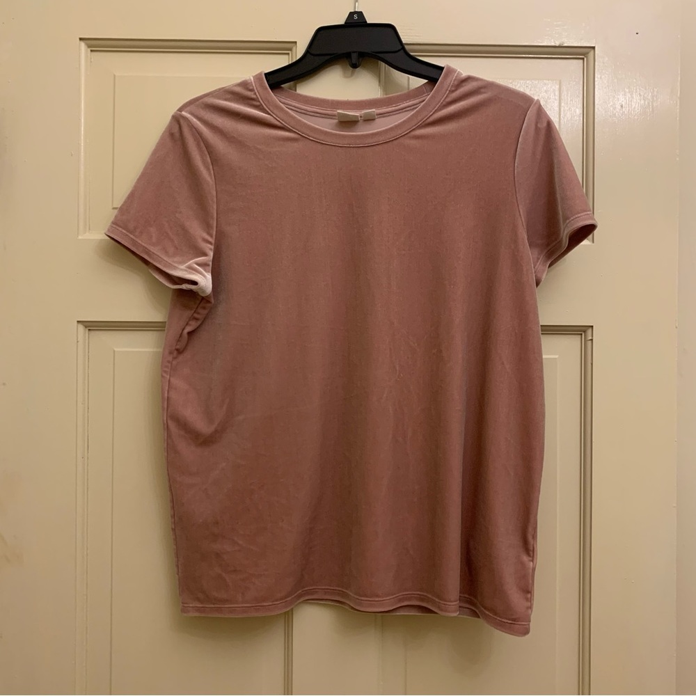 Gap Pink Velvet Top 💕🛍